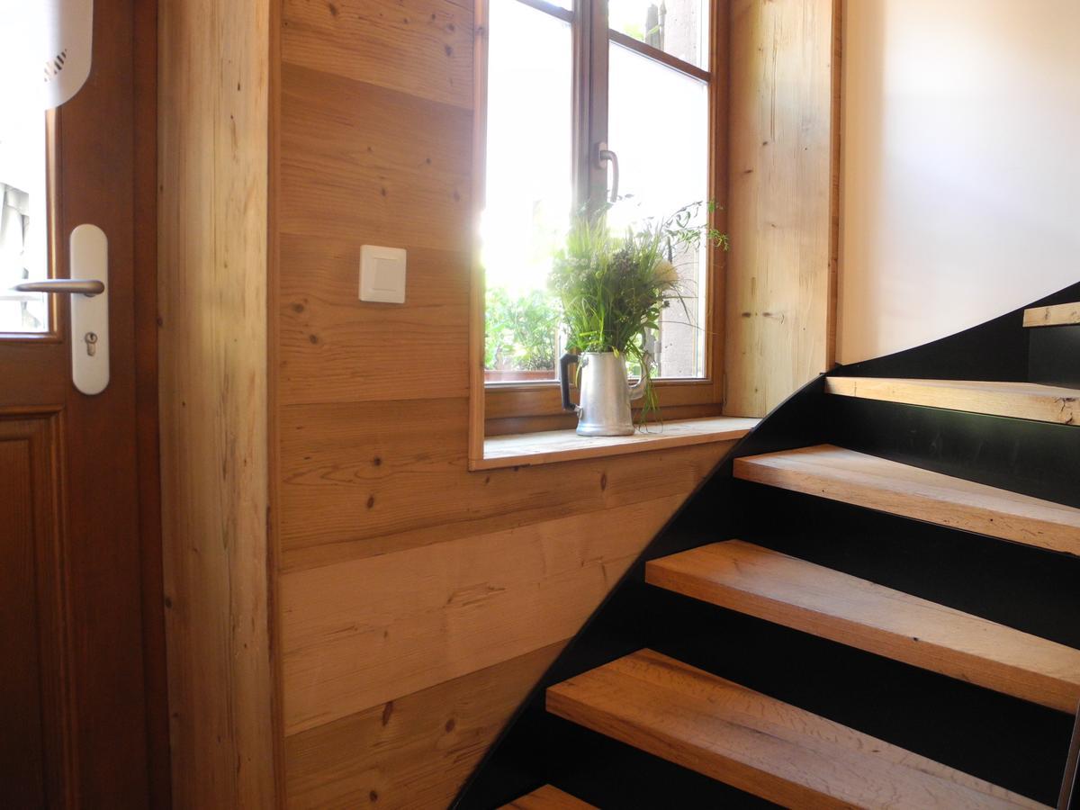 洛斯住宿加早餐旅馆 比什维莱尔 外观 照片